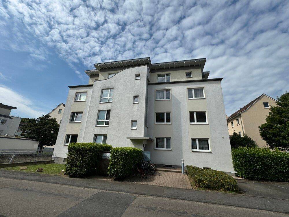 Top 3 Zimmerwohnung mit großer Sonnenterrasse in Sürth!, 50999 Köln (Rodenkirchen Hahnwald Sürth Weiß)
