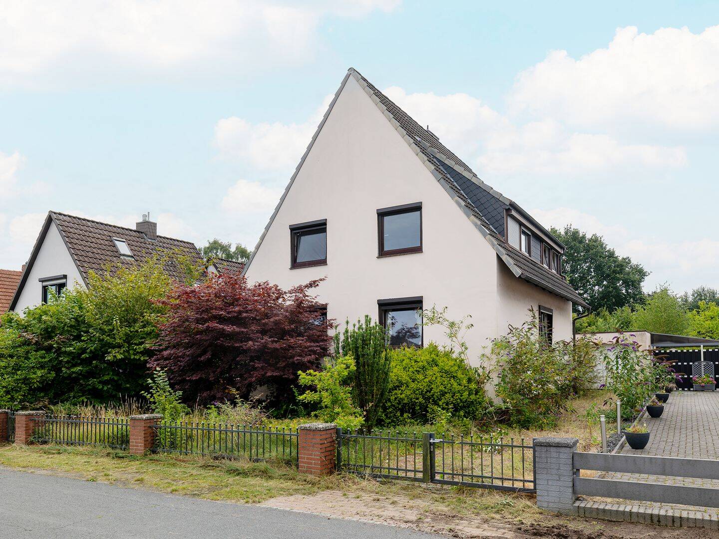 Ein Zuhause mit außergewöhnlichem Potenzial – Einfamilienhaus in Bremen, 28259 Bremen (Grolland Kirchhuchting Mittelshuchting Sodenmatt)