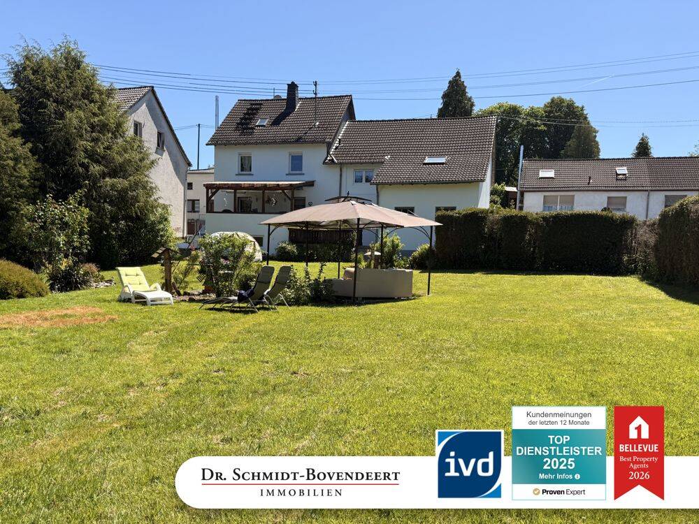 Großzügiges Einfamilienhaus mit Doppelgarage und Garten in Woldert!, 57614 Woldert