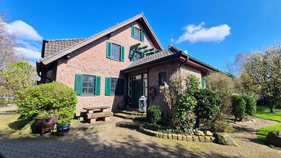 Provisionsfrei* ETW Erdg. Wohnung, Pferdehaltung, Pool, Sauna, 1,5 ha Wiese u. Wald, 46459 Rees