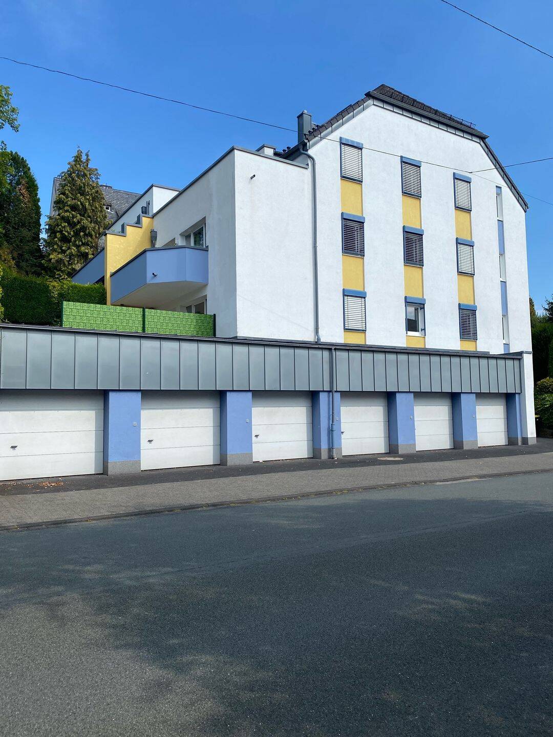 Gepflegte 2-Zimmer-Wohnung am Siegener Giersberg mit Aussicht, 57072 Siegen