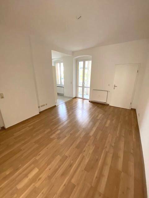 Preiswerte 3-R-Wohnung in MD-Sudenburg im 1.OG ca.62m² mit BLK. zu vermieten., 39112 Magdeburg (Leipziger Str. Sudenburg)