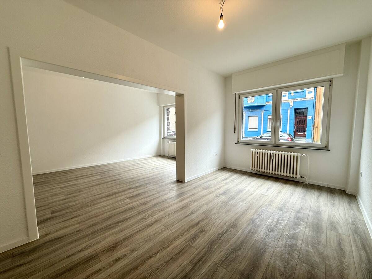 Erstbezug nach Renovierung – Ihr neues Zuhause in Duisburg!, 47137 Duisburg (Mittelmeiderich Obermeiderich Untermeiderich)