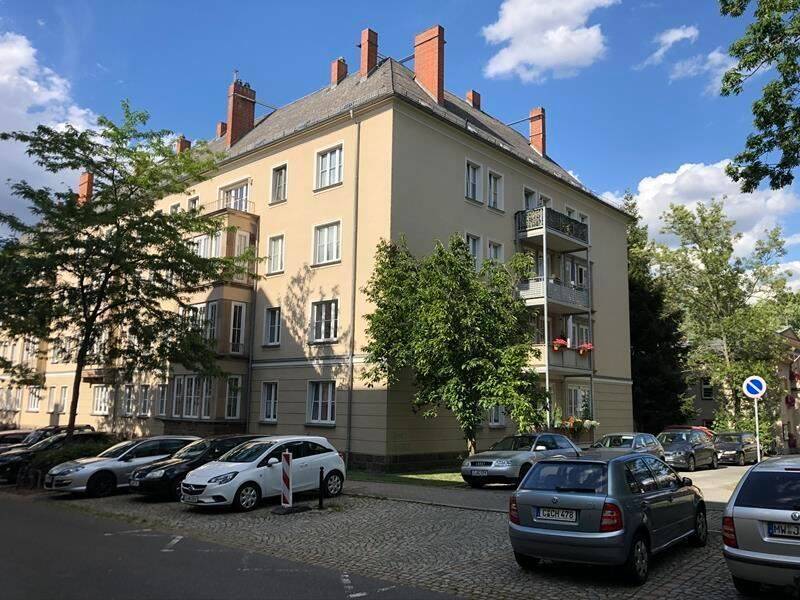 *** Großzügige 3-Zimmer mit Balkon, Laminat und Wannenbad in sehr schöner Lage! ***, 9126 Chemnitz (Altchemnitz Bernsdorf Gablenz Lutherviertel Sonnenberg)