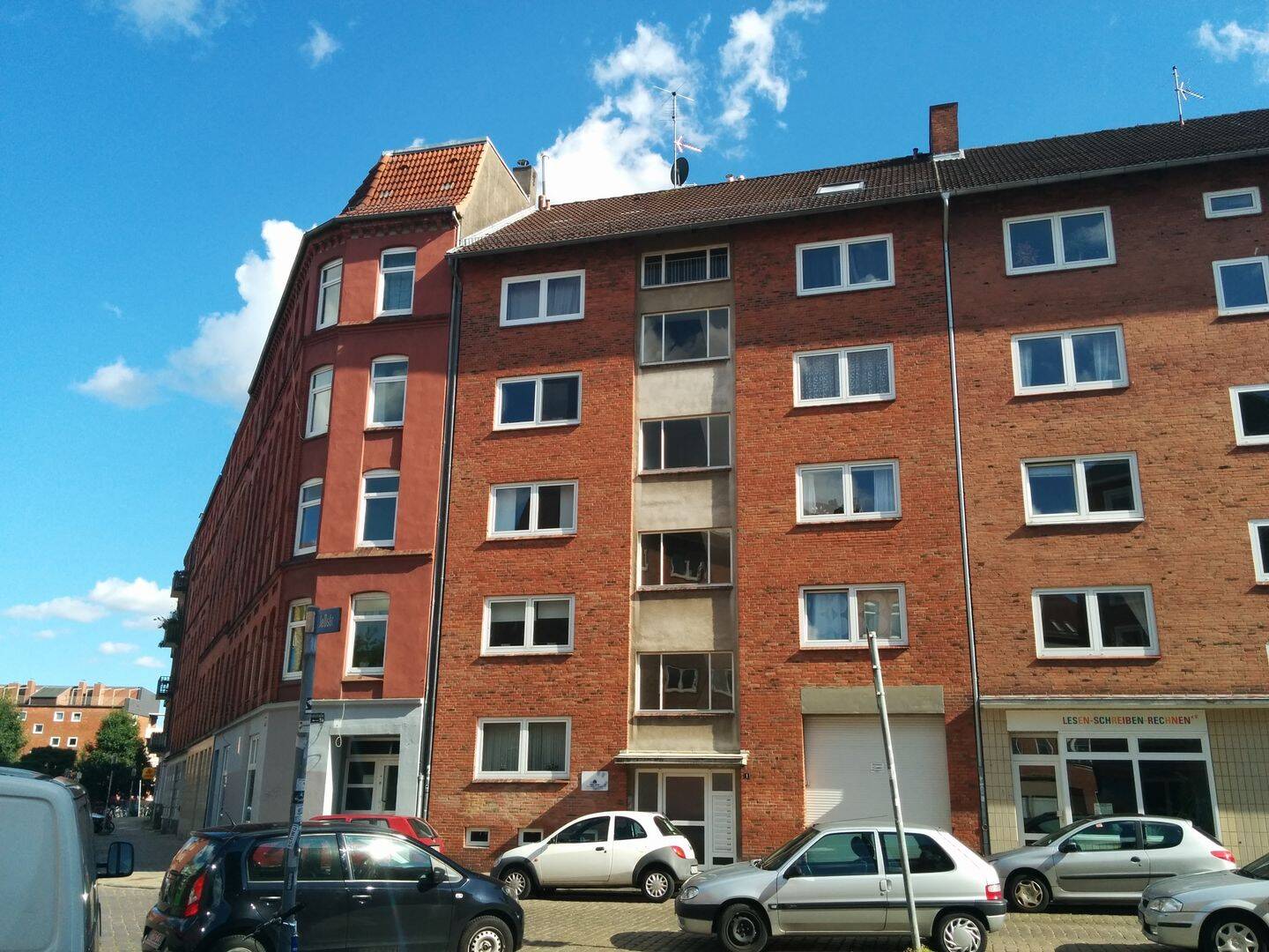 helle Wohnung mit Balkon, 24114 Kiel (Südfriedhof)