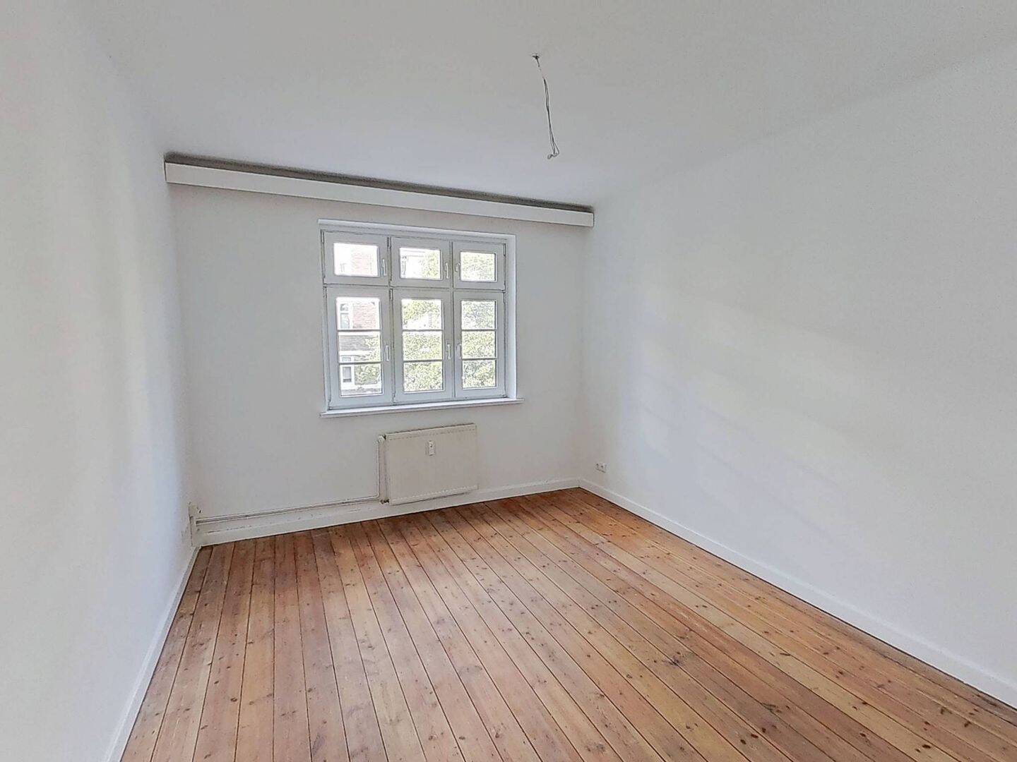 *FRISCH MODERNISIERT* Gemütliche 2,5-Zimmer-Altbauwohnung mit Balkon, 22307 Hamburg (Hamburg-Nord Barmbek-Nord)