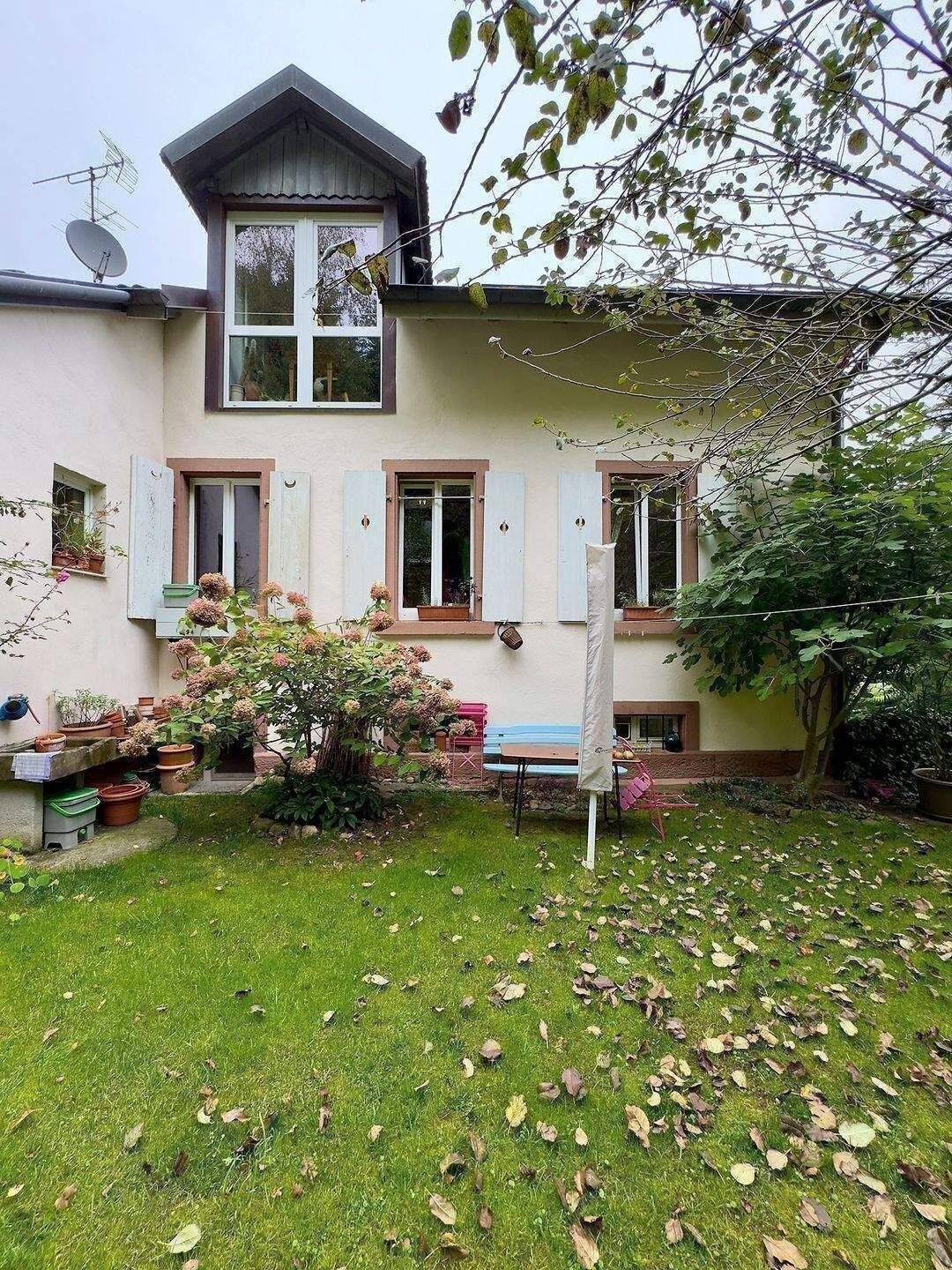 5-Zi-Whg 97qm mit Atelier-Spiel-Schlaf-Galerie (+30qm Grdfl) + Zusammenleg von 2 kl. Whg + GründerzeitHs + GartenWerkstattHaus + Apfelbaumgarten, 79100 Freiburg im Breisgau (Günterstal Vauban Wiehre)