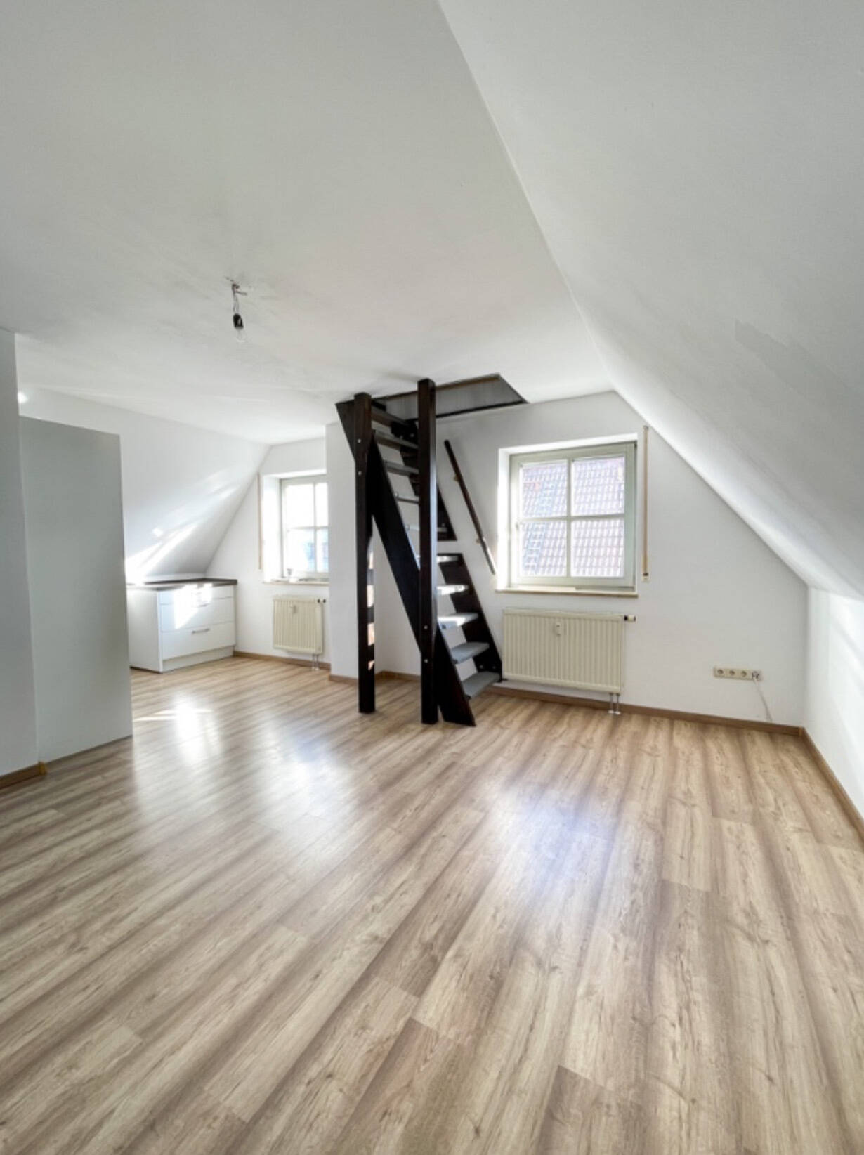 Mietwohnung, 3 Zimmer, 65 m², in Augsburg, 86199 Augsburg (Bergheim Göggingen Haunstetten Inningen)