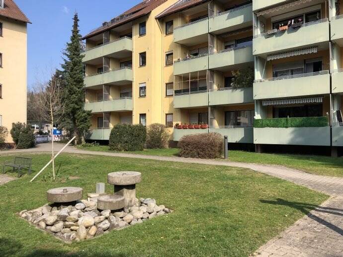 Erlangen-Nord – zentrale Lage mit viel Grün!, 91054 Erlangen (Burgberg Erlangen-Nord Erlangen-Ost Innenstadt Sieglitzhof)