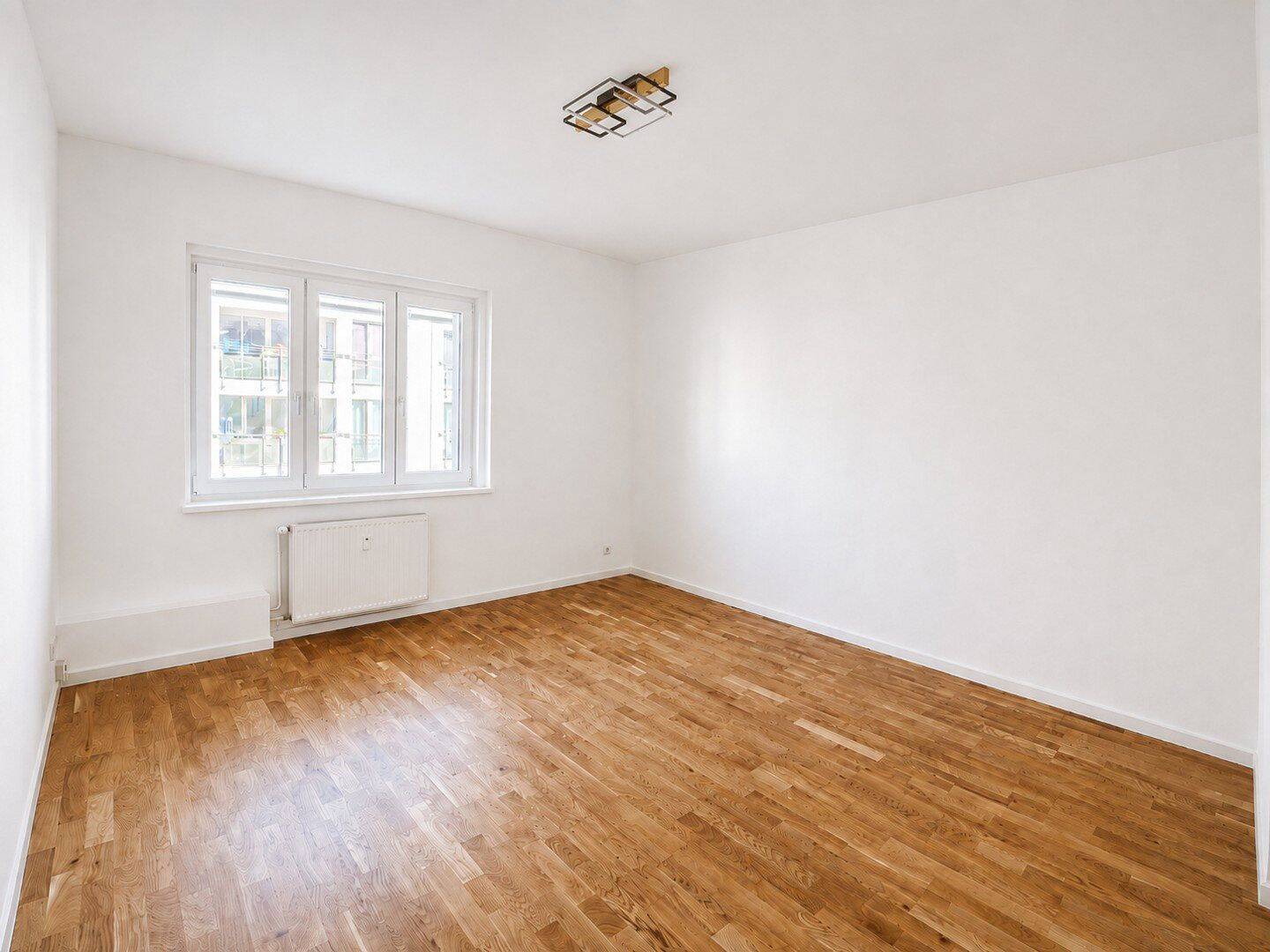 Frisch sanierte, bezugsfreie 3-Zimmer-Wohnung mit Eichenparkett in ruhiger Lage Prenzlauer Berg, 10409 Berlin (Pankow Prenzlauer Berg)