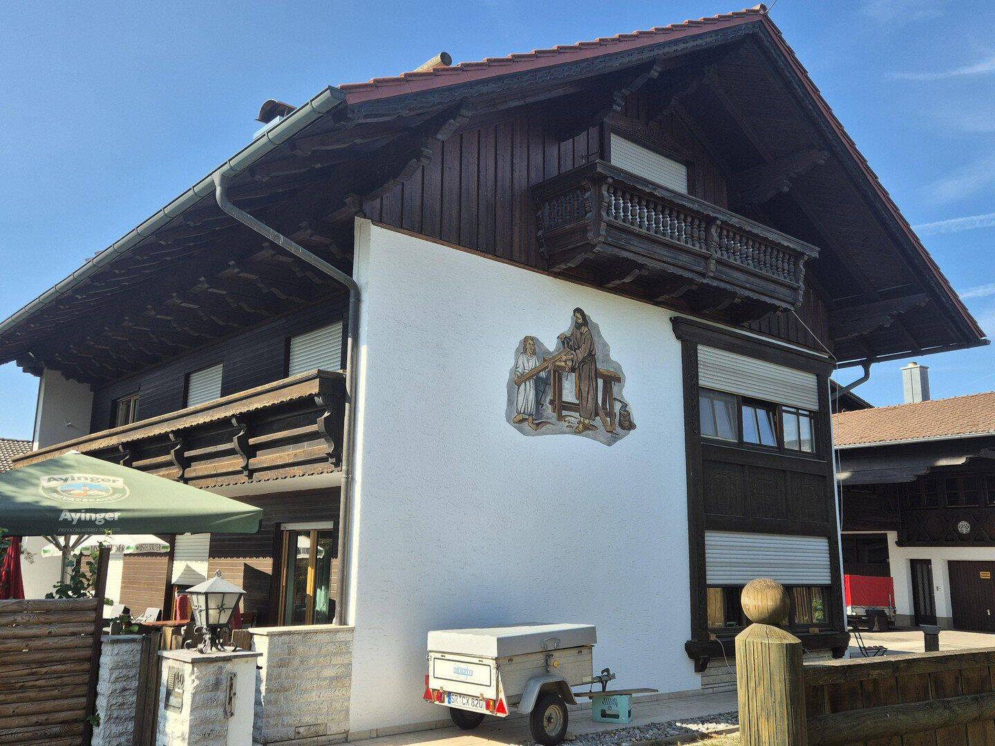 Viel Platz von Privat – großes EFH mit 8 Zimmern, 85567 Grafing b. München