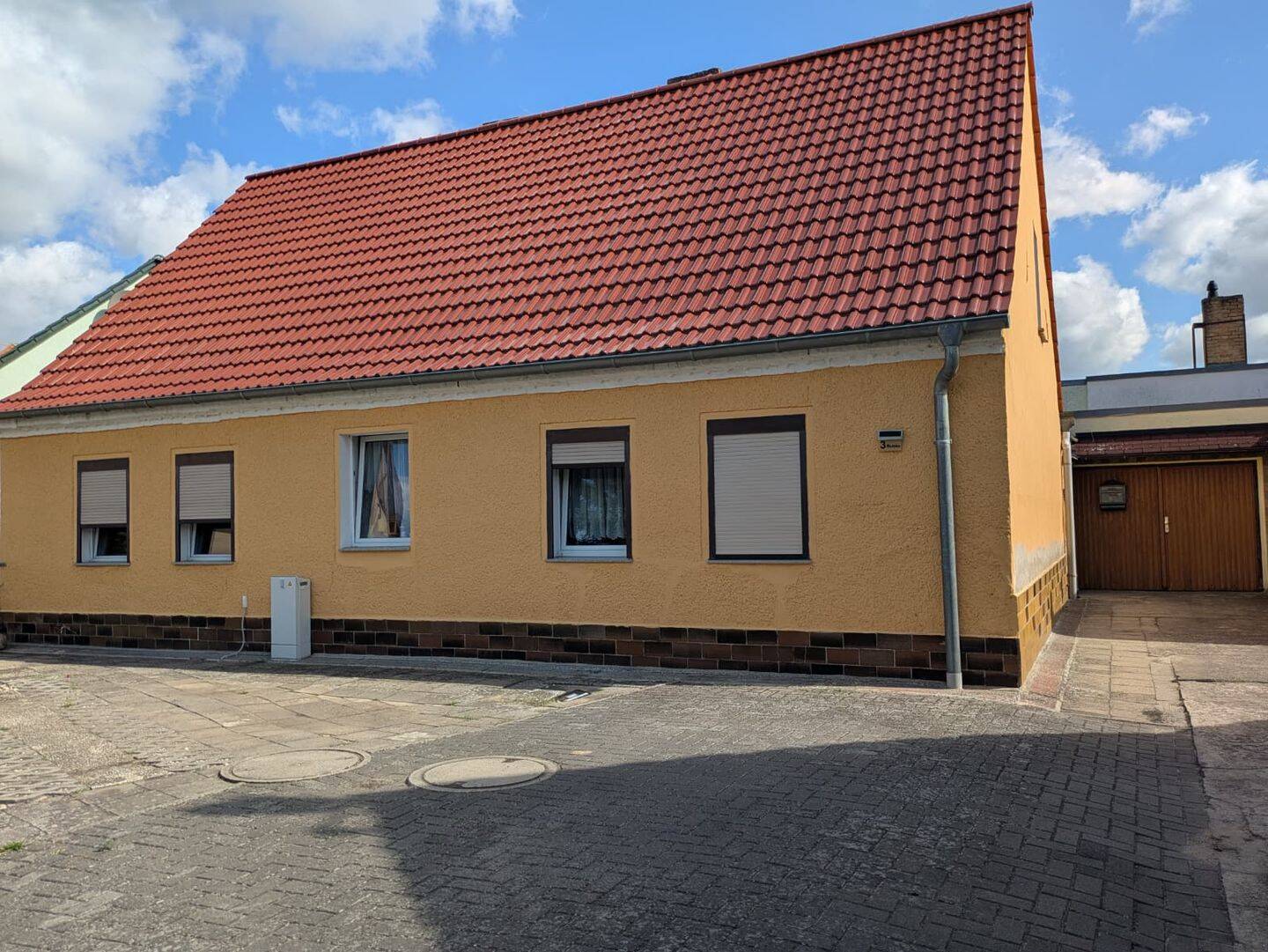 2 Einfamilienhäuser mit großem Grundstück in Trebbin, 14959 Trebbin