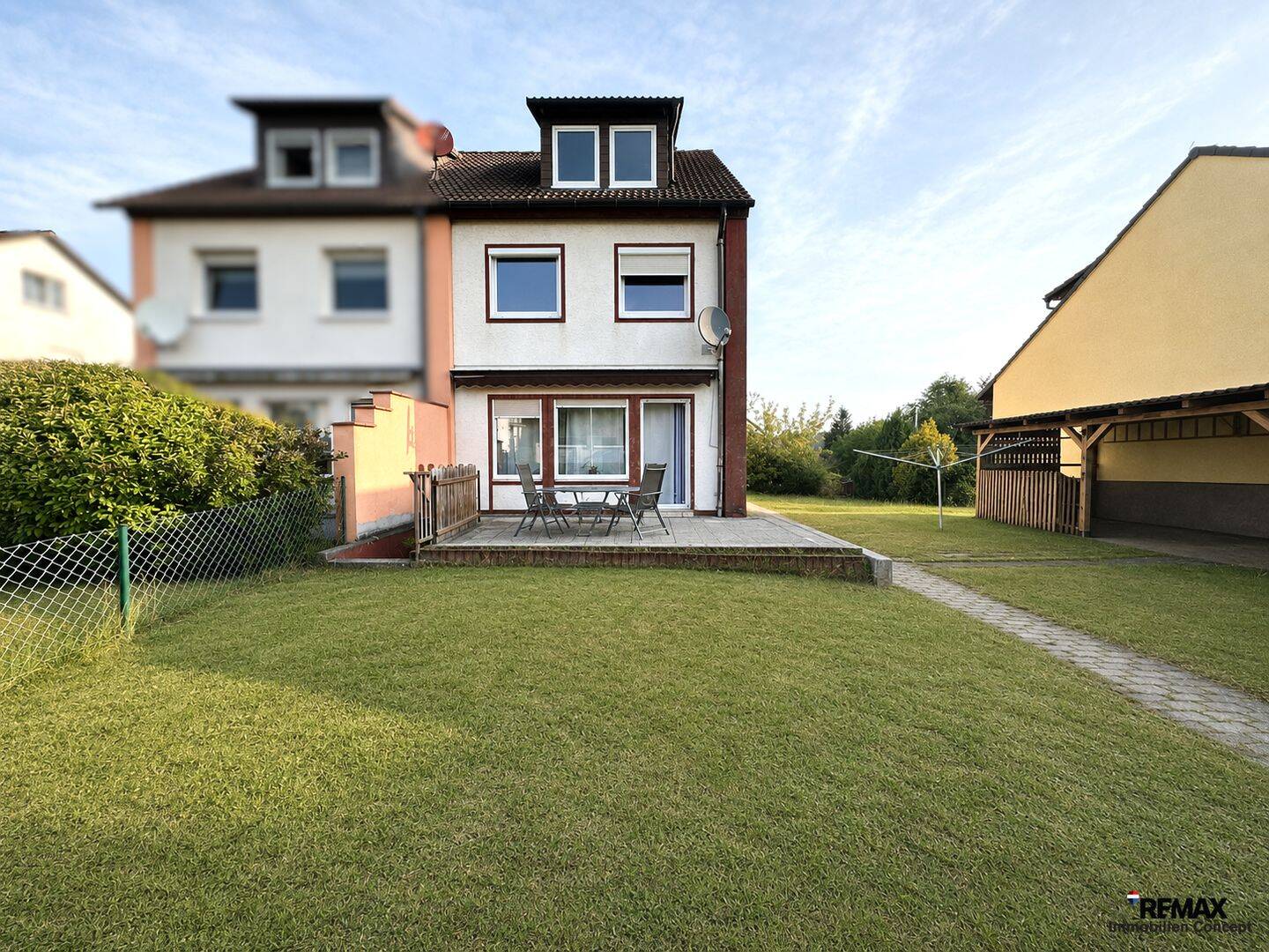 Doppelhaushälfte mit ca. 126 m² Wohnfläche und individuellem Gestaltungspotenzial, 96482 Ahorn
