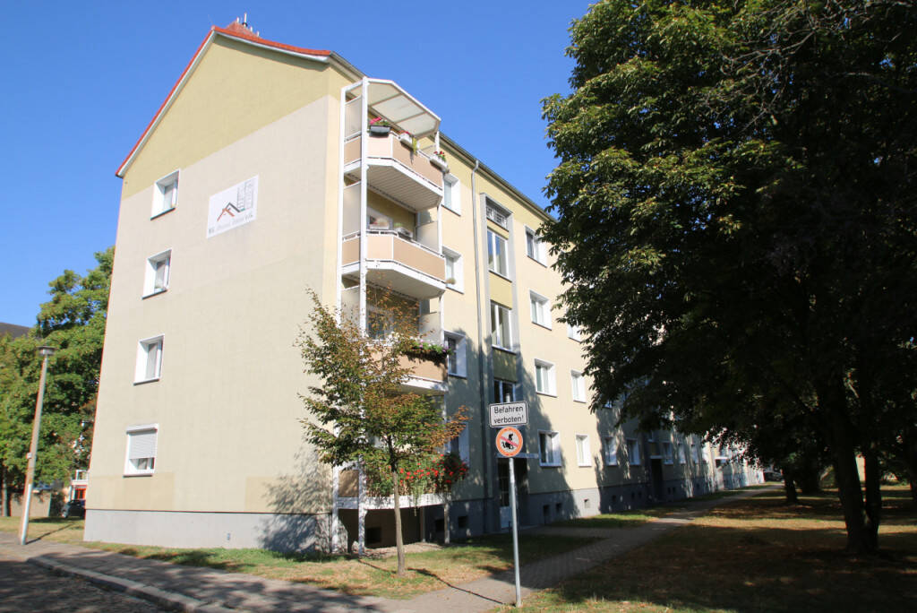 Hochwertig sanierte 2 – Raumwohnung mit großem Balkon, 39106 Magdeburg (Alte Neustadt)