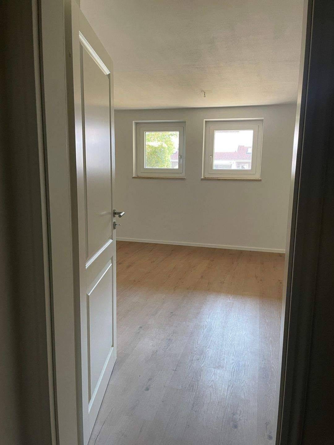 Ideal für Singles – Gemütliche 2-Zimmer-Wohnung im Souterrain, 93077 Bad Abbach