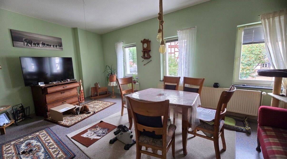 3-Zimmer-Wohnung mit 79 m² Wohnfläche im 1. Stock in Grebendorf, 37276 Meinhard