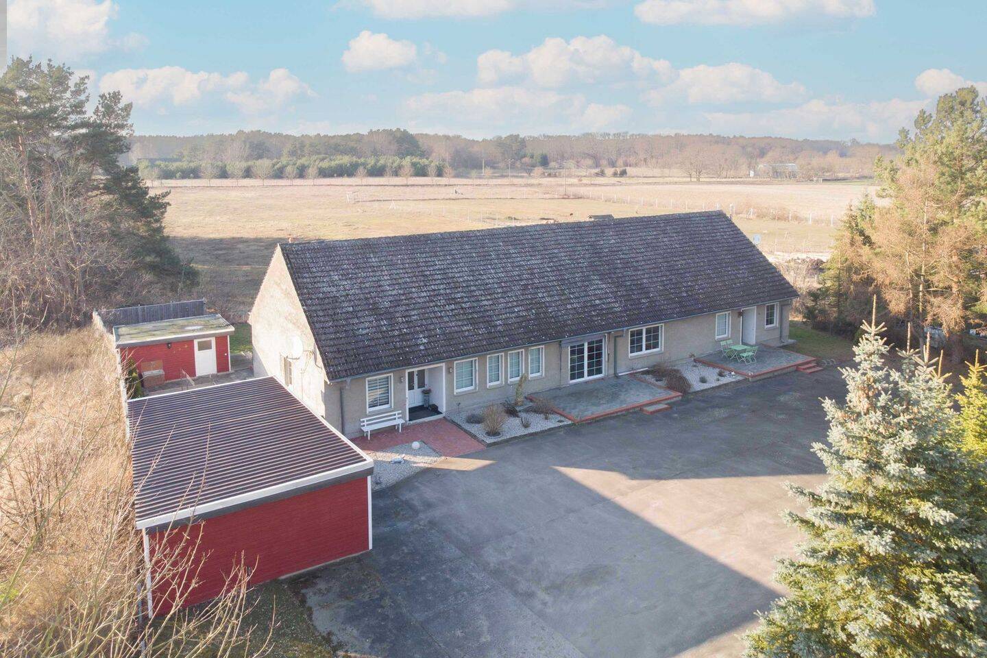 Wohlfühloase Nähe Stettiner Haff: Großzügiges EFH mit Einliegerwohnung & separatem Baugrundstück!, 17375 Vogelsang-Warsin