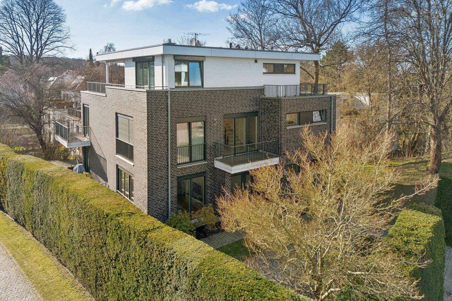 Modernes Einfamilienhaus mit Neubauqualität – Hell, familienfreundlich und hochwertig, 22587 Hamburg (Altona)