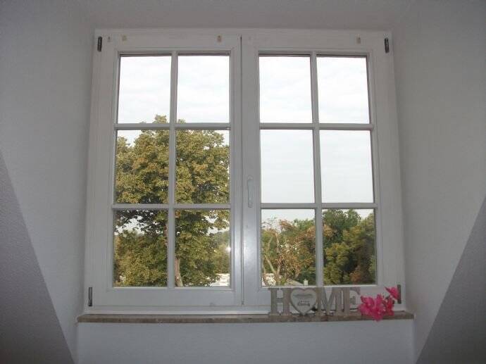 !!!!!!!!! Tolle 2-Raum -DG-Wohnung – mit Balkon in Chemnitz/Altchemnitz !!!!!!!!, 9120 Chemnitz (Altchemnitz Bernsdorf Helbersdorf Kapellenberg)