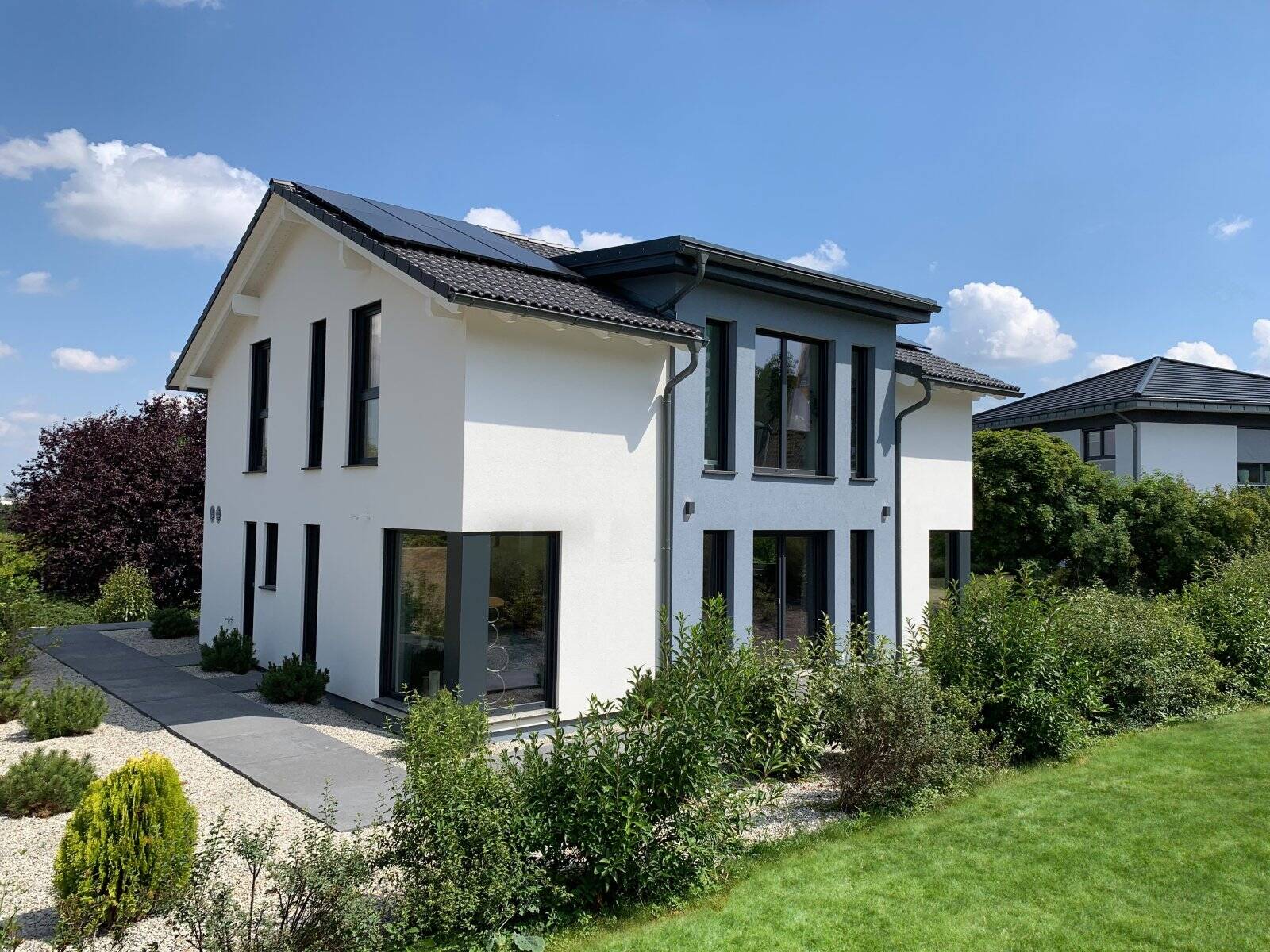 BAUEN SIE FÜR SICH UND IHRE FAMILIE EIN GLÜCKLICHES LEBEN IM EIGENEN HAUS? JETZT ANRUFEN: 0171 4863595, 9648 Altmittweida