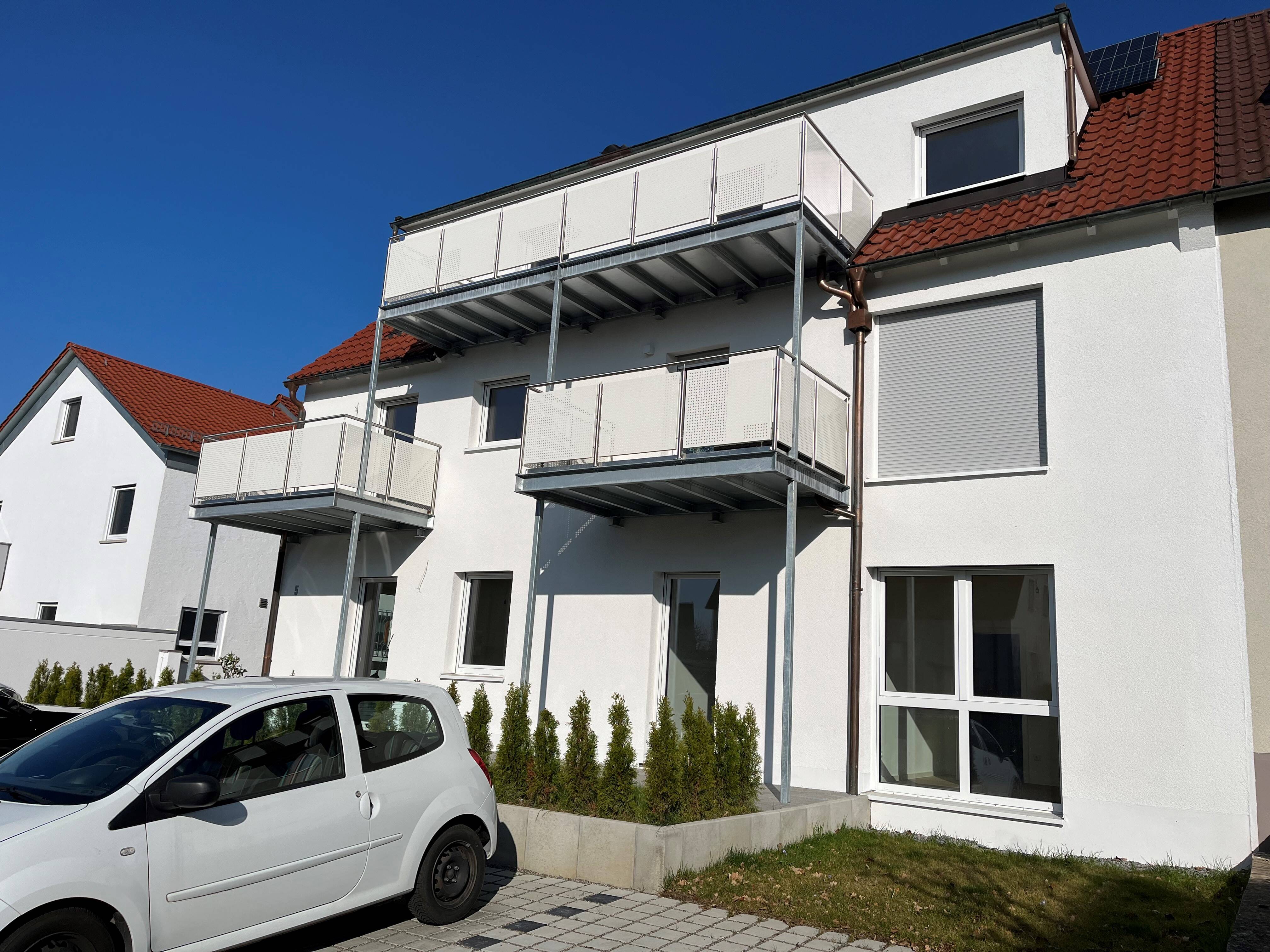 ++FERTIG!!++ Energ. TOP sanierte Wohnungen in einem 5-Familienhaus im Herzen von Denkendorf!, 73770 Denkendorf