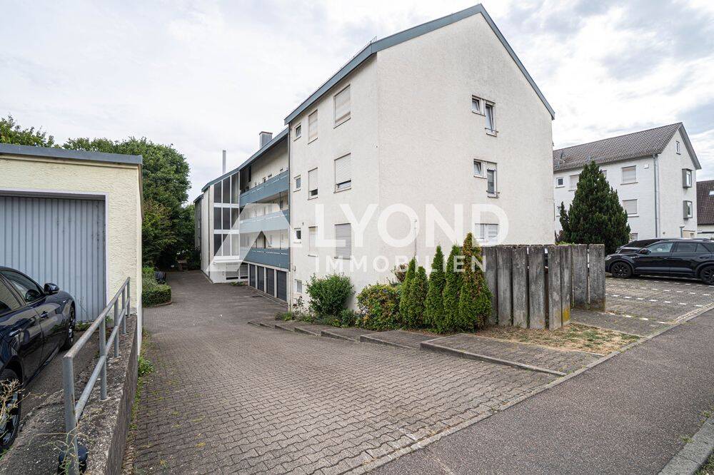 Renovierte 2 Zimmer Wohnung sucht Sie als neuen Eigentümer!, 73776 Altbach