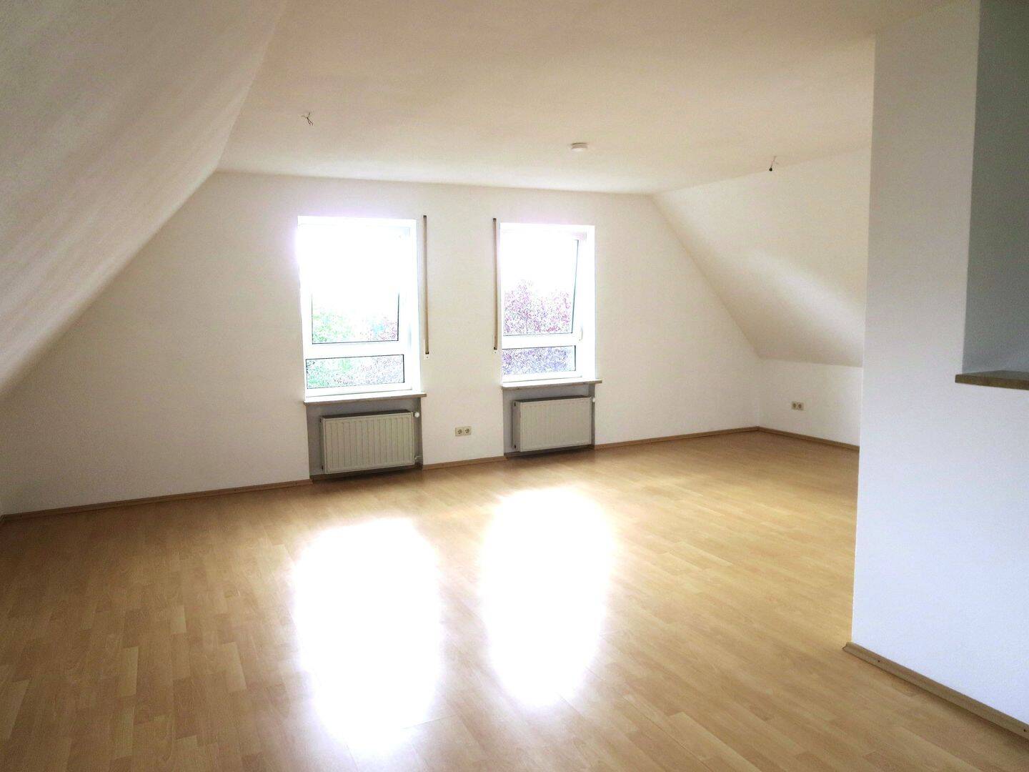 Großzügige, helle Studiowohnung, 2-Zimmer, 78 qm WF in Großhabersdorf zu vermieten, 90613 Großhabersdorf