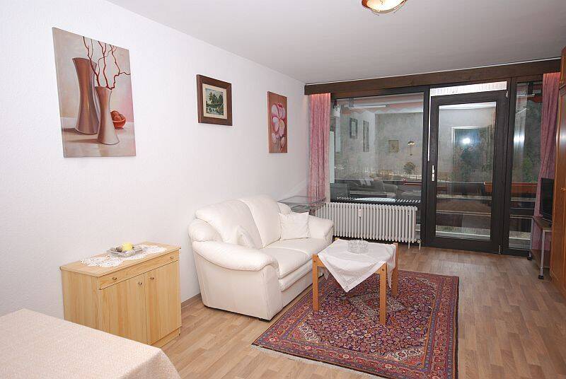Möblierte Einraumwohnung im Apartmenthaus am Schroffen, 83435 Bad Reichenhall