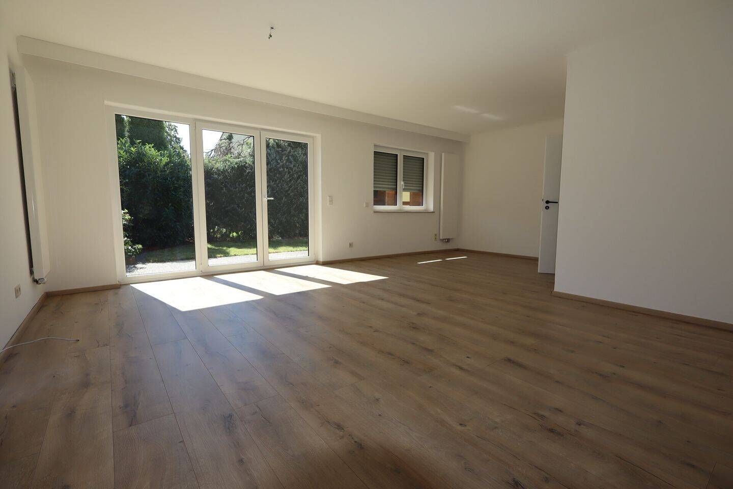 Attraktiver Bungalow mit Garten und Garage, in begehrter Lage von Paderborn. Bezugsfrei ab 1.10.2026, 33100 Paderborn