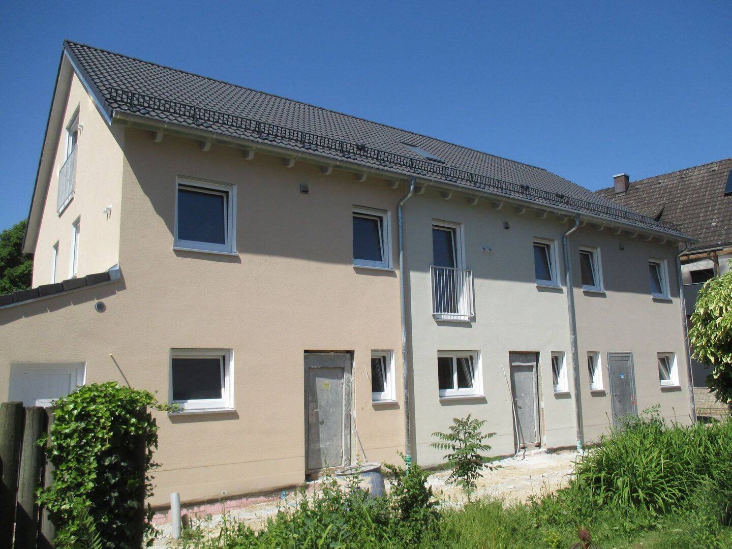 GIS IMMOBILIEN – Neubau, 3 Reihenhäuser in hochwertiger Bauausführung!, 84028 Landshut (Altstadt Peter und Paul)