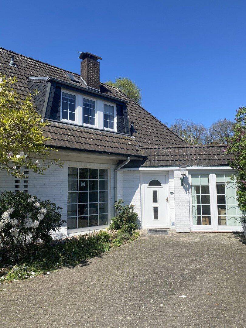 Freistehendes, Einfamilienhaus mit separat gelegener Einliegerwohnung, 28865 Lilienthal