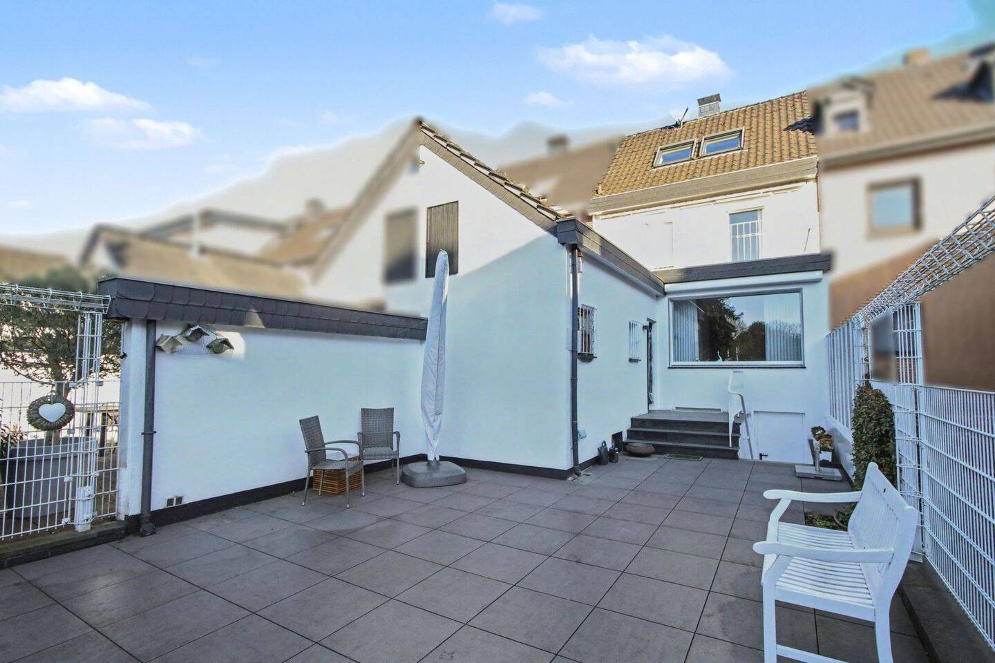 Top gepflegtes Reihenmittelhaus: In zentraler und ruhiger Lage von Moers, 47441 Moers