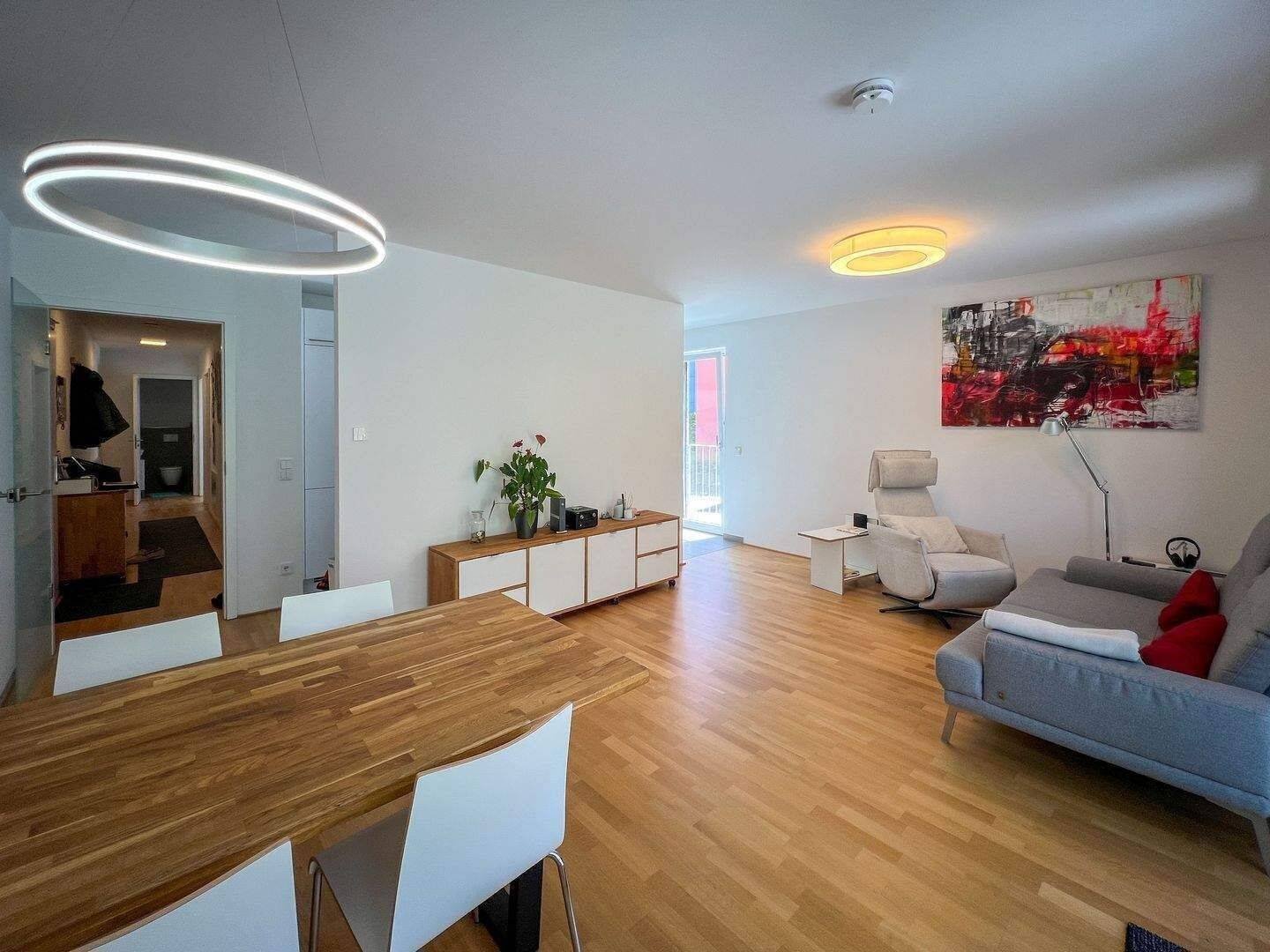 Bezugsfreie 3-Zimmer-Wohnung mit Terrasse und Tiefgaragenstellplatz, 81245 München (Aubing-Lochhausen-Langwied Pasing-Obermenzing)
