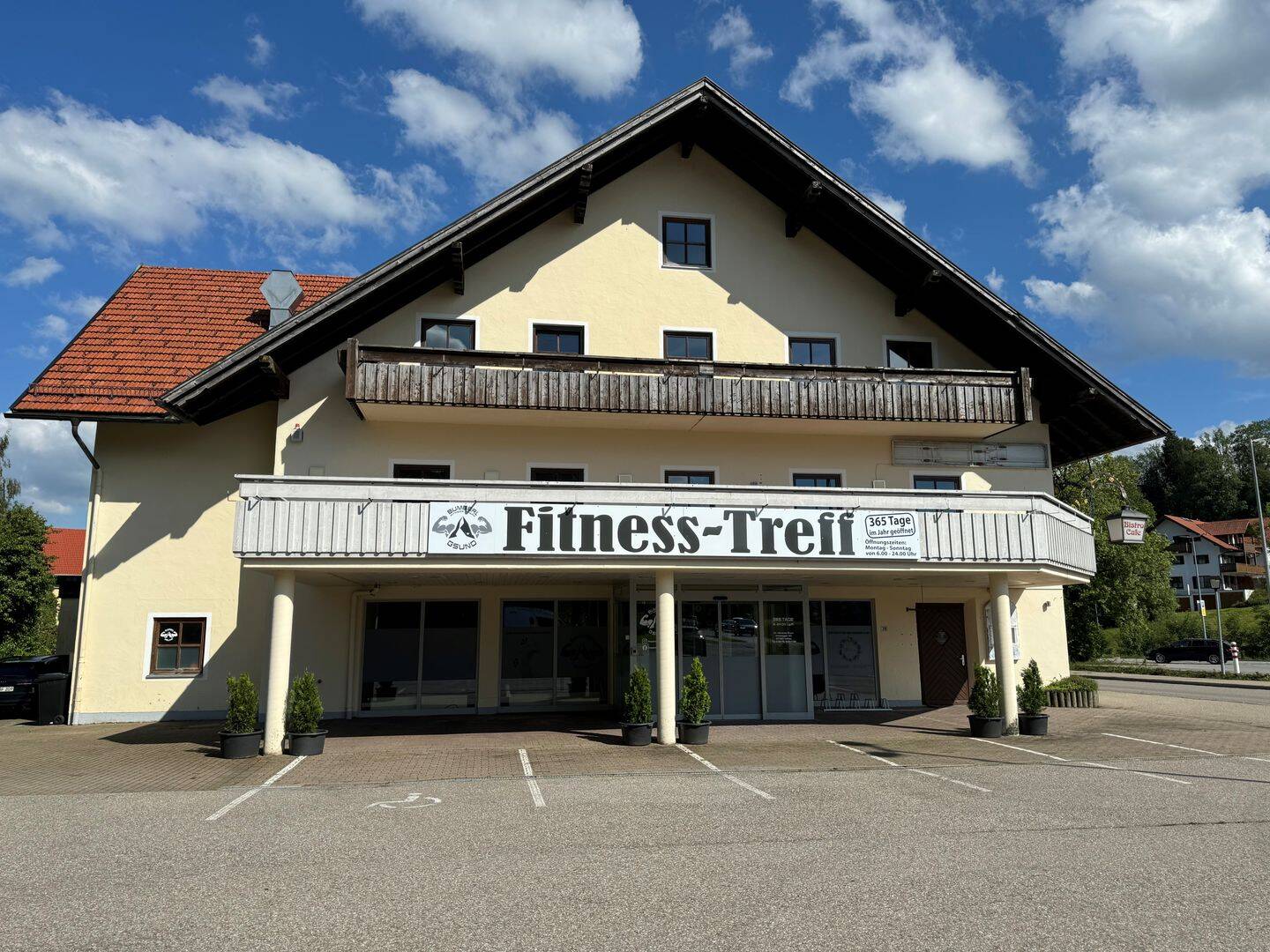 Großzügige 2,5-Zimmer-Wohnung mit großem Balkon in Weitnau, 87480 Weitnau