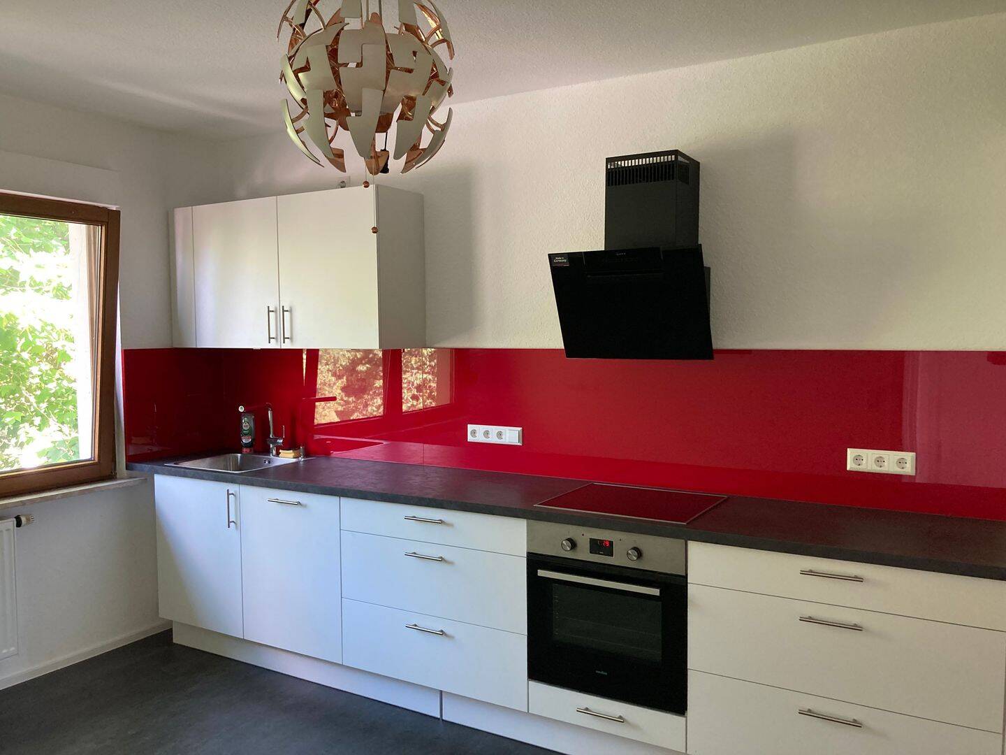 3-Zimmer-Wohnung mit 85 m² (2. Obergeschoss) im Zentrum von Albstadt-Ebingen. Geeignet für eine WG., 72458 Albstadt