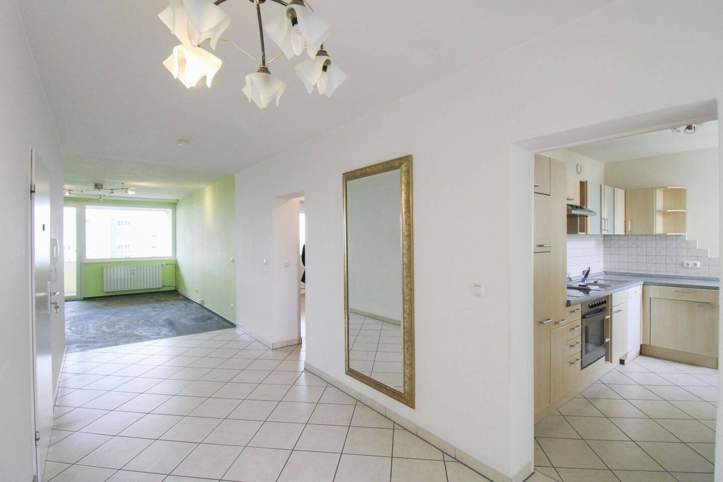 Attraktive 3-Zimmer-Wohnung mit Balkon und Garage in Westhagen, 38444 Wolfsburg (Detmerode Hattorf Heiligendorf Rabenberg Westhagen)