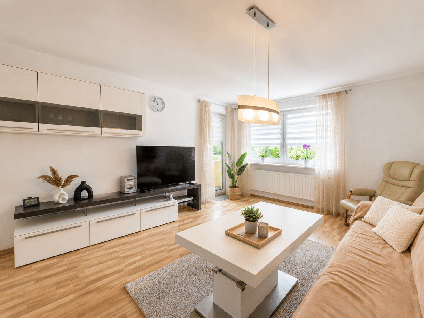 Charmante 4-Zimmer-Wohnung mit großem Ruhe-Balkon in Feldmoching-Hasenbergl, 80933 München (Feldmoching-Hasenbergl Milbertshofen-Am Hart)