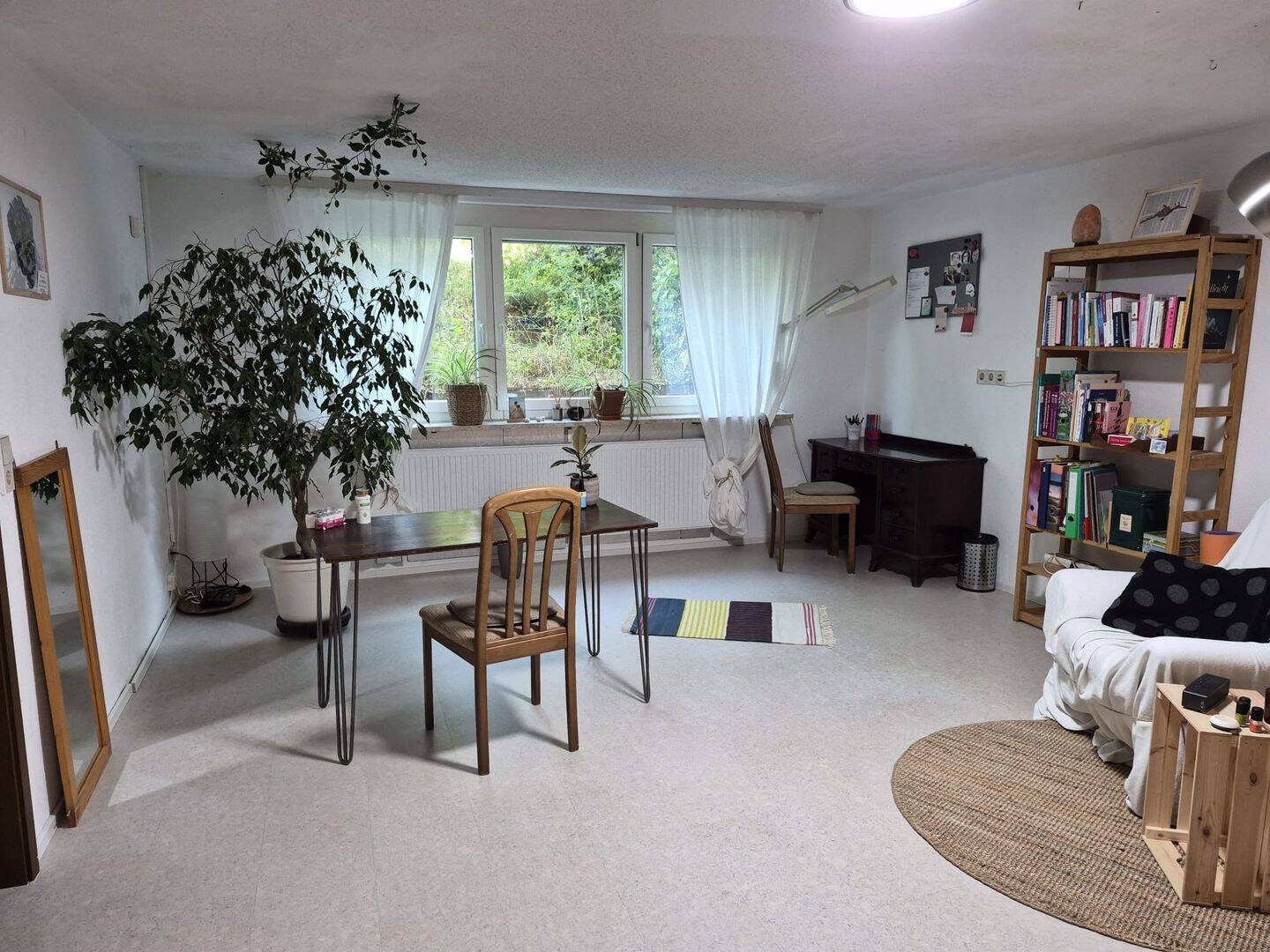 2,5 Zimmer-Wohnung (teilmöbliert), 79787 Lauchringen