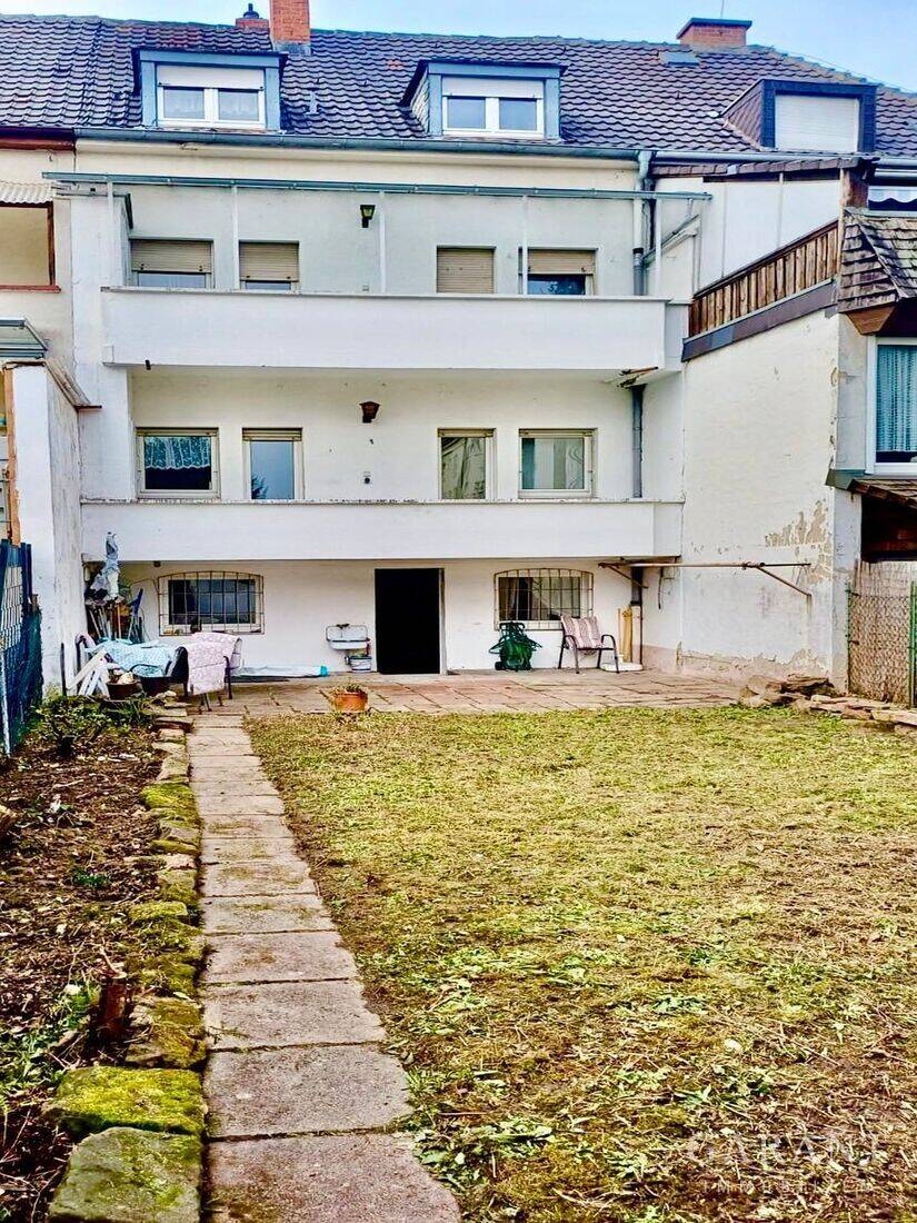 Apartmenthaus ….ein interessantes Entwicklungsobjekt mit vielen Möglichkeiten – in zentraler Lage, 67063 Ludwigshafen am Rhein (Friesenheim/Nord)