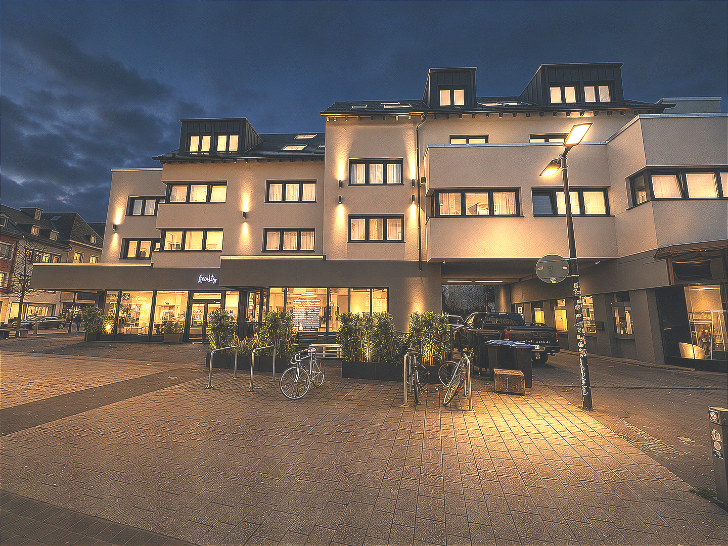 Trier-Zentrum-Viehmarkt / 2 Zimmer-Wohnung / Einbauküche / Fußbodenheizung / Balkon / Aufzug / Fitnessstudio, 54290 Trier (Innenstadt Trier-Süd)
