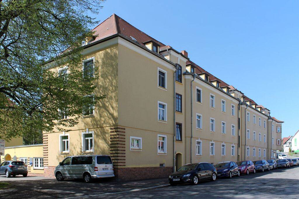 2-Raum-Wohnung im sanierten Altbau mit sonnigen Balkon, 7549 Gera (Debschwitz Lusan Röppisch)
