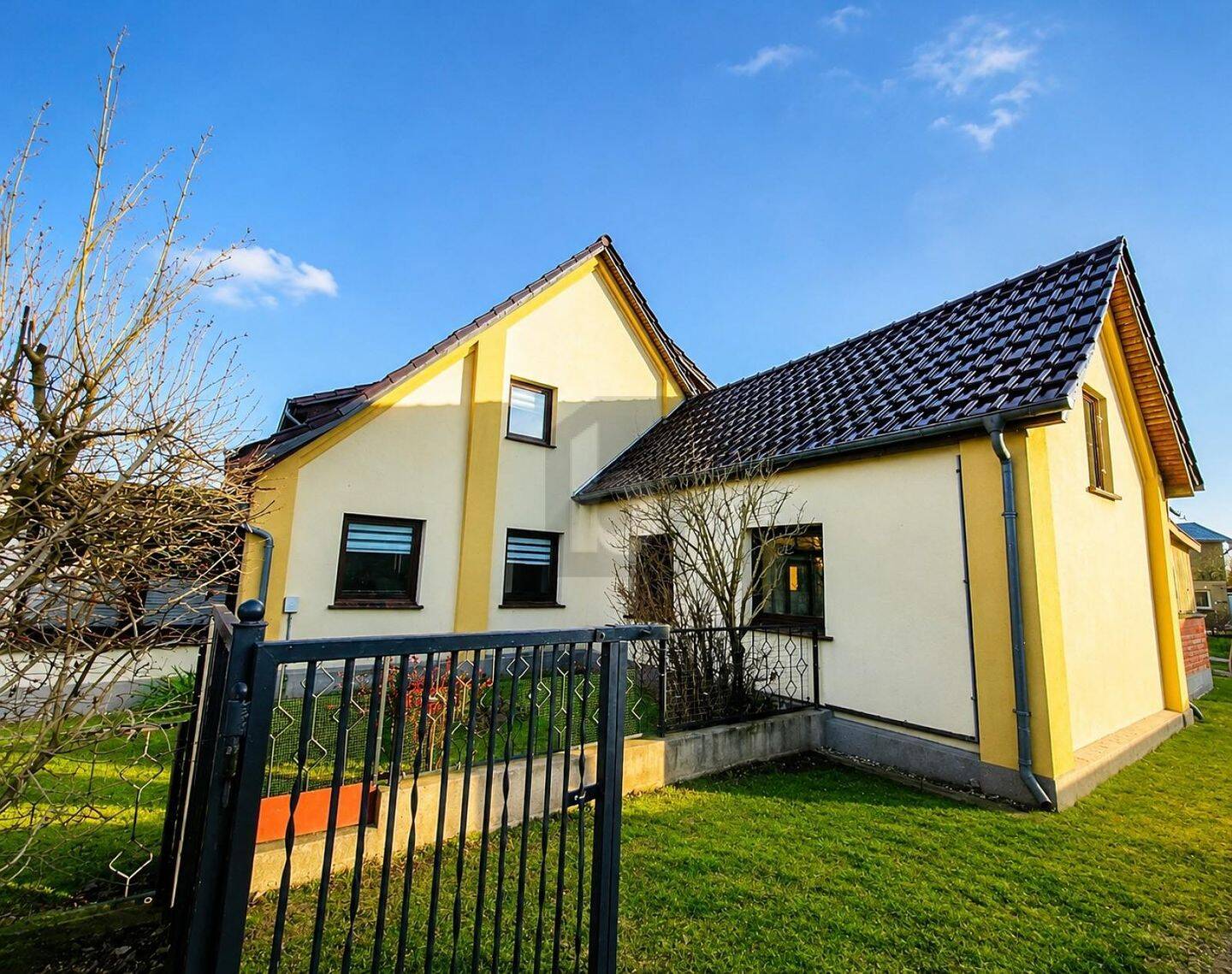 EIN ZUHAUSE IM GRÜNEN, 19386 Kritzow