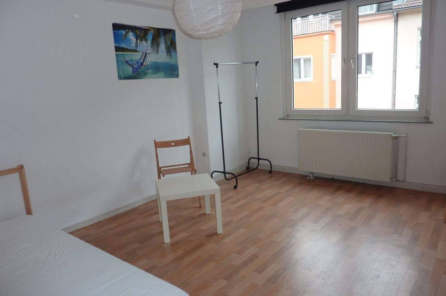 Zentrales Stadt WG Zimmer in netter Gemeinschaft. Einfach rein und einfach raus., 40215 Düsseldorf (Friedrichstadt)