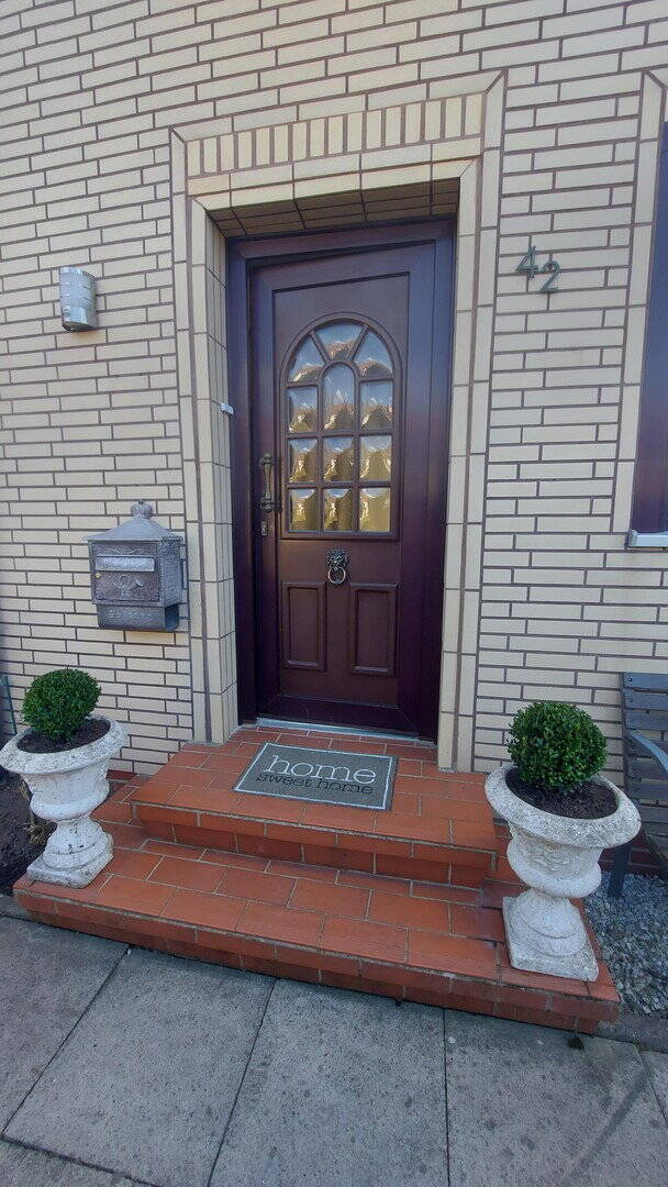 Ruhiges Reihenmittelhaus in Lübeck-Kücknitz mit 3,5 Zimmern, provisionsfrei, 23569 Lübeck (Kücknitz Travemünde)