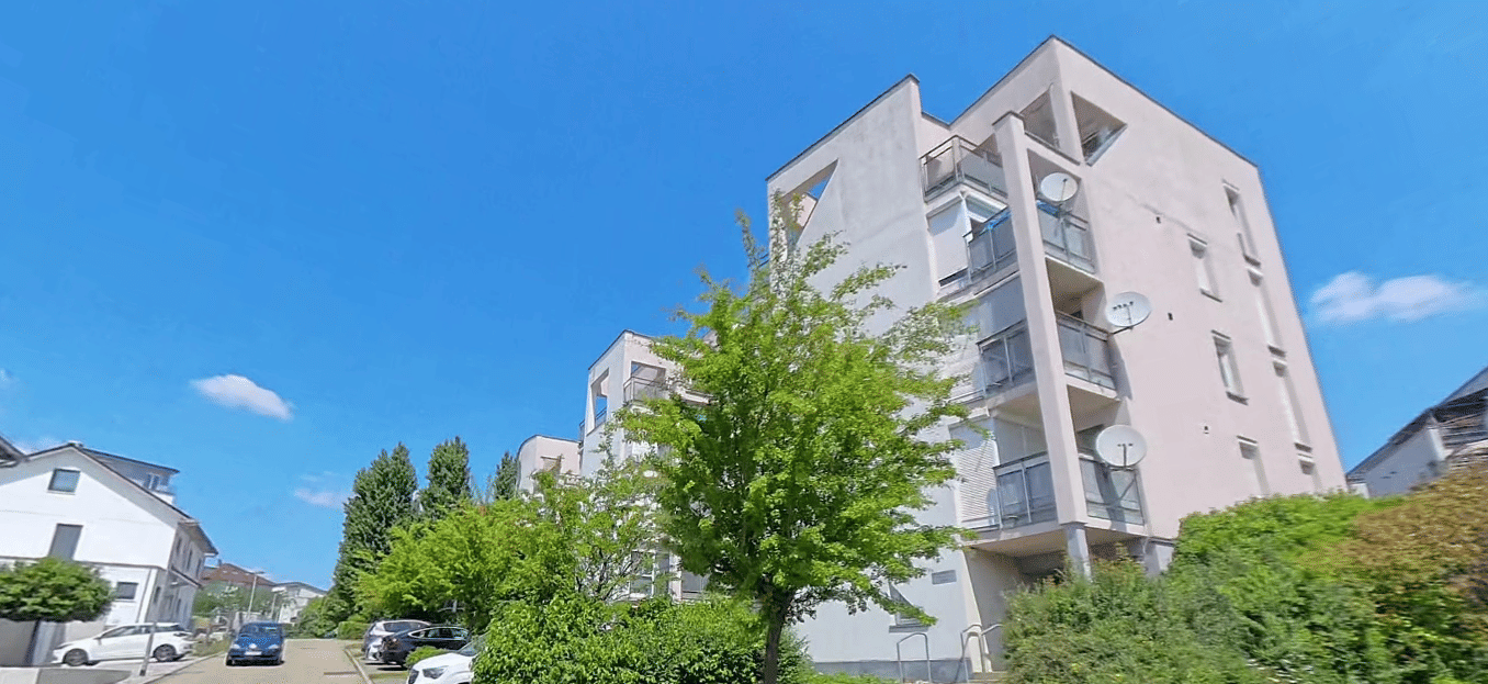 Helle 2-Zimmer-Wohnung mit Balkon und TG Stellplatz – ruhig und familienfreundlich in Künzelsau, 74653 Künzelsau