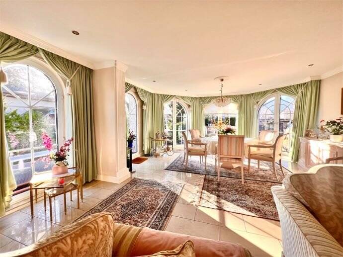 Nur 4.933,- pro QM- ERSTKLASSIGE & EXKLUSIVE 4 ZI.- HAUSHÄLFTE auf 400 qm Sonnengrundstück, 12357 Berlin (Neukölln Buckow Rudow)