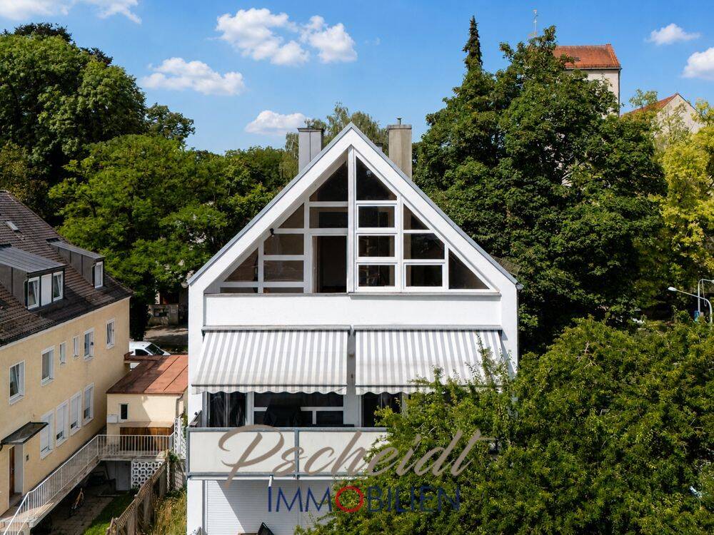 Wohnen zwischen Natur und urbaner Nähe – Dachgeschosswohnung mit Galerie und zwei Balkonen, 80939 München (Milbertshofen-Am Hart Schwabing-Freimann)