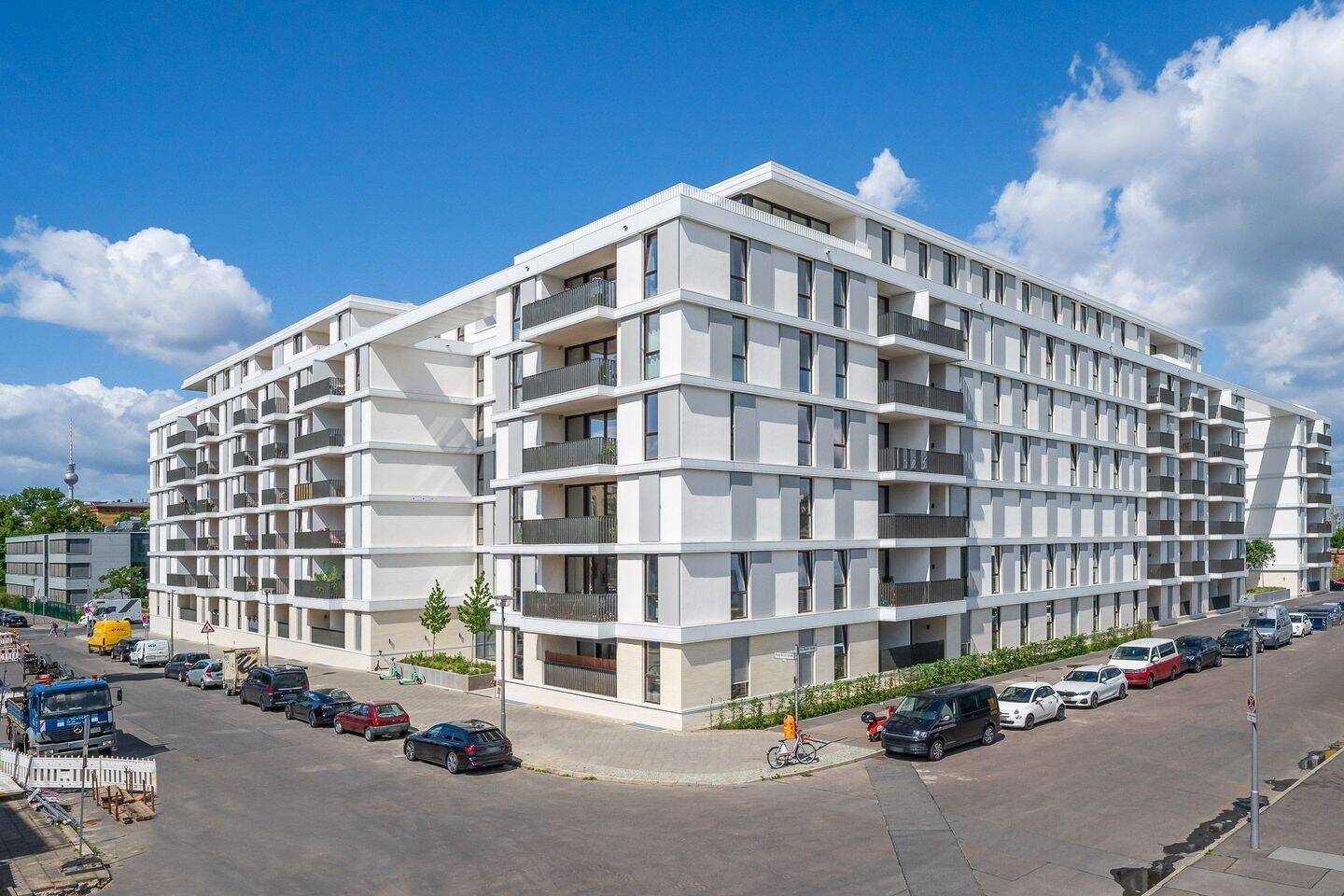 3 Zimmer Wohnung * Einbauküche * Balkon * TG Stellplatz * Ab 01.11.2026, 10407 Berlin (Pankow Kleingartenanlage Grönland Kleingartenanlage Neues Heim Kleingartenanlage Volkspark Prenzlauer Berg Prenzlauer Berg)
