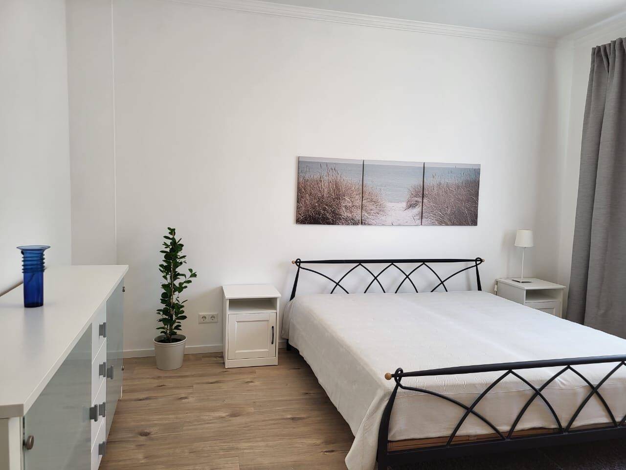 Stilvoll möblierte 4-Zimmer-Wohnung in Wilmersdorf nahe Ku’damm, 10707 Berlin (Charlottenburg-Wilmersdorf Charlottenburg Wilmersdorf)