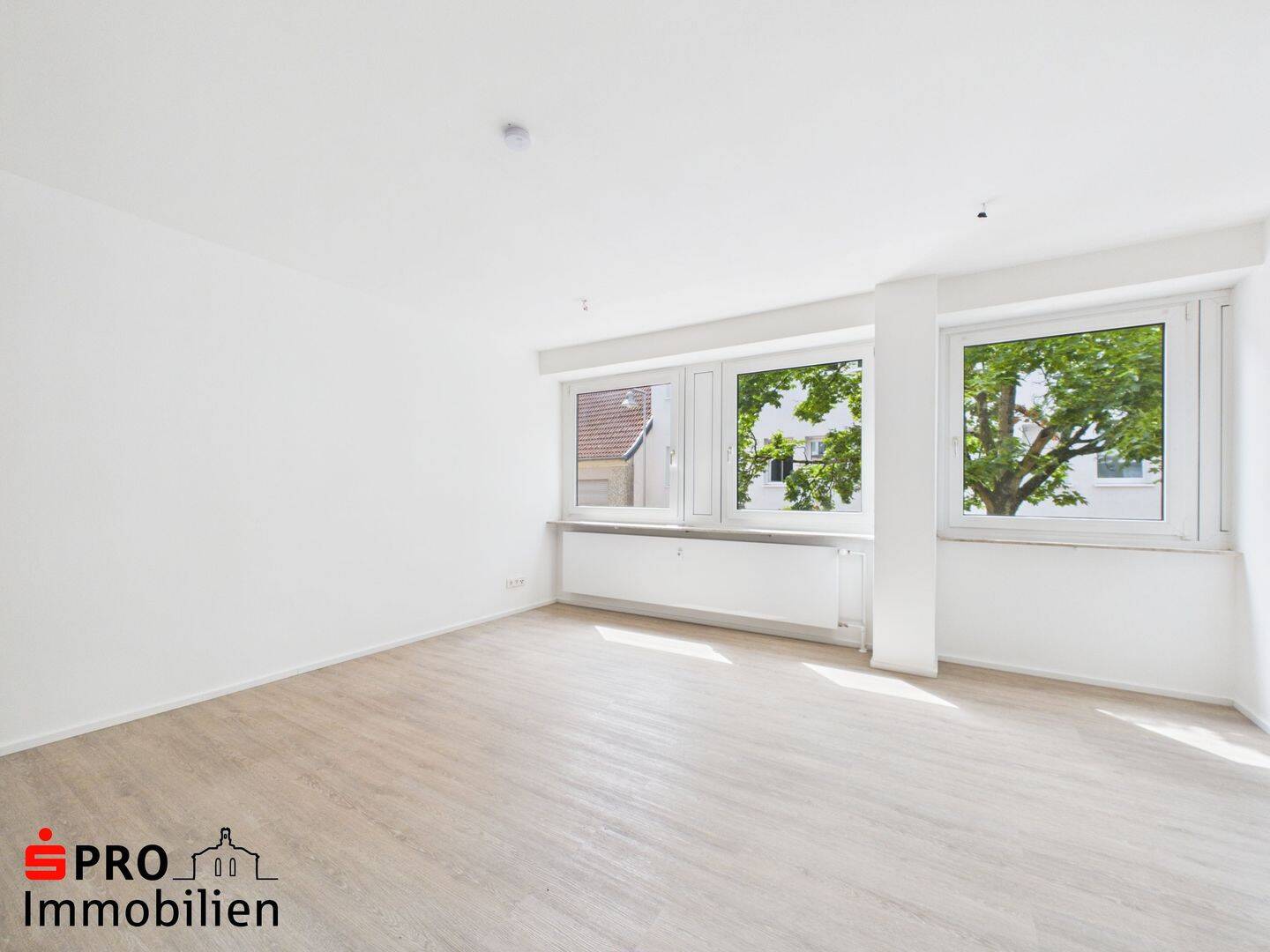 Renovierte 3-ZKB-Wohnung mit Aufzug im Zentrum von Dudweiler, 66125 Saarbrücken